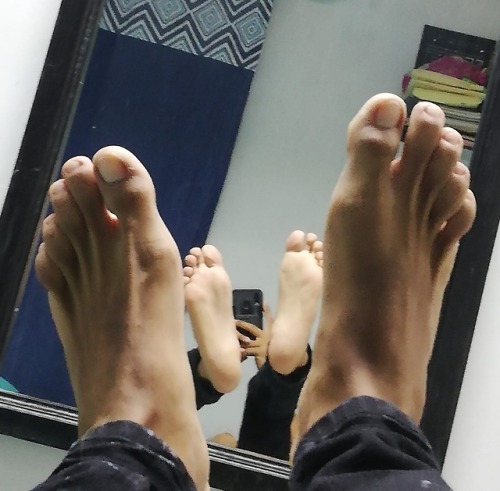 Over 25,000 wonderful followers, and over 140,000 pics, vids,and gifs…www.1209eastlong.tumblr