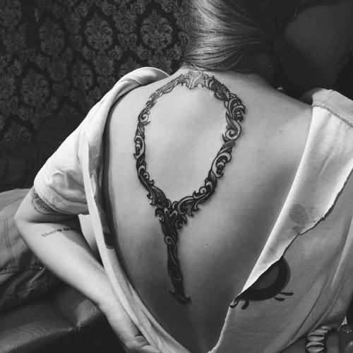 itchcrtrs:  Для Насти. #krsk #tattoo  #dotwork #linework  #blackink #btattoing 