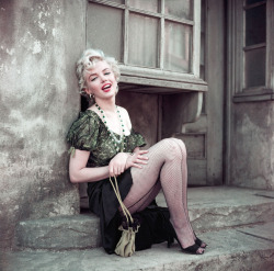 twixnmix:  Marilyn Monroe photographed by Milton H. Greene, 1956.   These risque Marilyn Monroe photographs were taken on the 20th Century Fox studio back lot in Los Angles in 1956. Milton believed in Marilyn’s range as an actress and during this sitting
