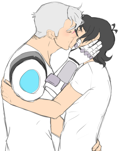 applepiedawn:Sheith smooches from my twitter for my voters. I’ve still got 34 more to go.