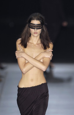 Blvckstreet:  Halogenic:  Diana Gärtner At Ann Demeulemeester Spring 2003  