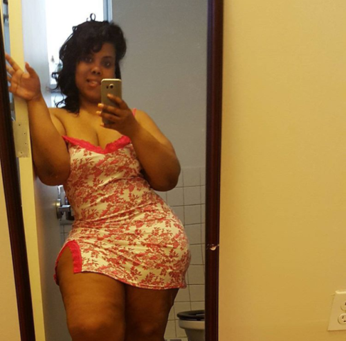 leemore-23: modjunie:  🔥CHEERLEADER 4 the StepSistaz🔥 THOTDRAFTPIX  Thickness 