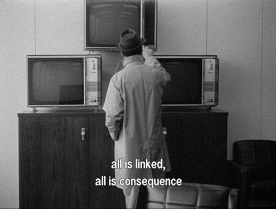 newloverofbeauty:theotherelle:Jean-Luc Godard:  Alphaville  (film still)