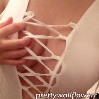 prettywallflowerr:  ¿? 