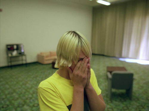 Gus Van Sant, “Elephant”. 2003.