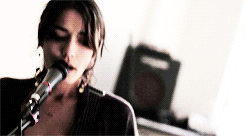 krimsonkrimson:  Warpaint - Love is to Die (Yours Truly Session) 