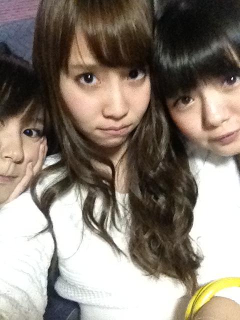 team4-ever:  ［from：永尾まりや］ラジオ on8でした！公開生放送楽しかったよ♪片山さんれいにゃんみおりわさみんさんみなるんすーちゃん中塚さんでした♪野呂さんありがとうございます＼(^o^)／NGO