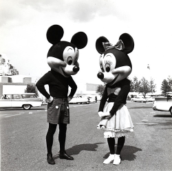 vintagegal:  Disneyland c. 1959 