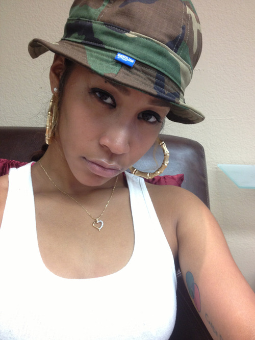 jasmainia:  justbrilieve:  Perf   My girlfriend  Perff