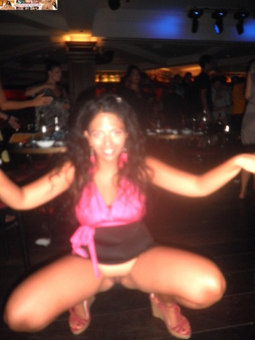 avitalsharmouta:  i open my legs and show my cunt while dancing at a party