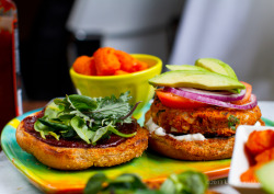 kady-xvx:  veganatidae:  foodopia:  sweet potato veggie burgers: recipe here  giiiiiiiiiiiiib  I am not even hungry but i made sweet potato patties for tomorrow… stocked