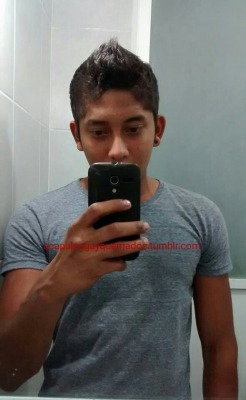 jose89ibarra:  1000chicosreales:  morbosodeolores:  Los costeños tienen pitos ricos🍆🤤💦💦💦💦💦  Http://1000chicosreales.tumblr.com  Ke coss tan mas rica