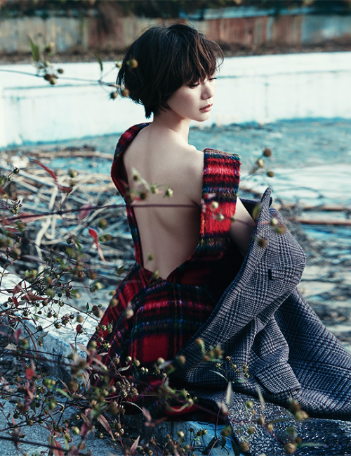 timothees-archive: Doona BaeSURE Korea Magazine (December 2013)