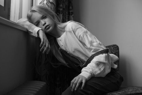 Nastya Siten by Jeff Boudreau