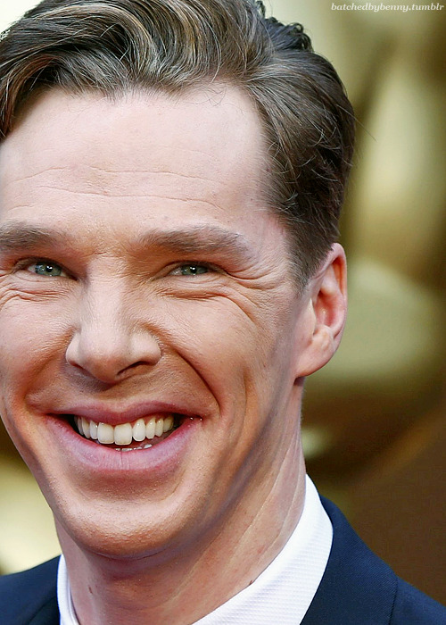 friisey:batchedbybenny:2014 Oscars red carpet {x}God, he’s got gorgeous (insert literally anything h