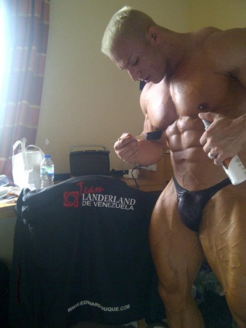 muscleaddict:  This Post Is Dedicated To My Edward Duque Lover Follower  @dudujp  Need More BRAZILIAN MUSCLE? - Click To Follow! & {Take Me To The EDWARD DUQUE Archive} 