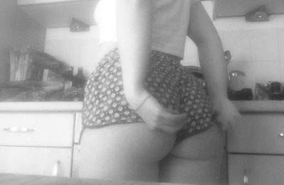 sen-s-ual:would you spank me sir ? 