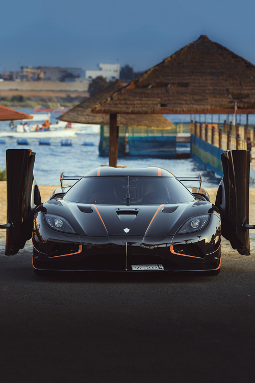 Agera RS 1 of 25via hosamalghamdi