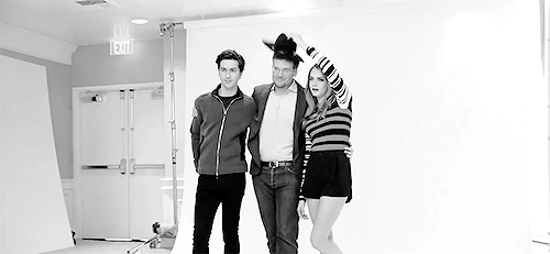 worlddelevingne:    Paper Towns photoshoot   