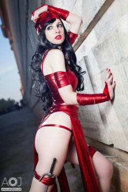 kamikame-cosplay:  The pretty Ivy cosplay as Elektra (Shunya Yamashita version from Marvel). Photos by AOJ.