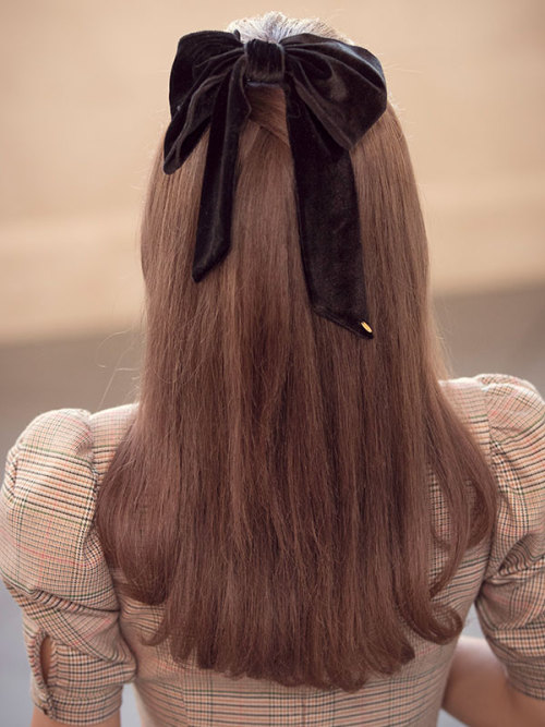 hair ribbon