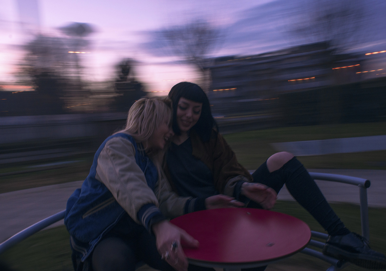 coltre:took some pictures with friend at the playground. check my instagram for more