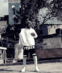 absolute-supremacy:  A$AP mob awh my upload is almost to 1k notes :-) 