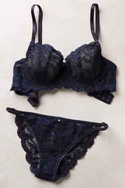 for-the-love-of-lingerie:  Clo Intimo