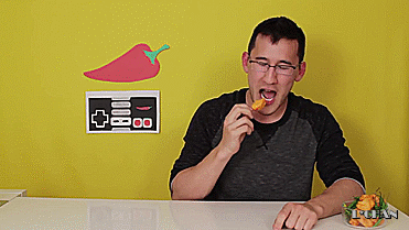 lissachan504:  MARK VS HOT THINGS