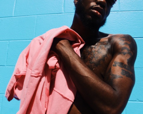 blackfashion:  Timothy K. White Jr. Age: 20 Tampa, FL Twitter: @kvmeraron  Instagram: @kvmeraron Tum