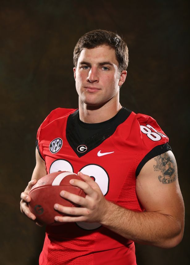 giantsorcowboys:  New Tight End In Miami! Now That Crazy Crew Over At Outsports Knows