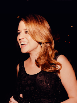 Jenna Fischer = 1 Of The Worlds Most Beautiful Women