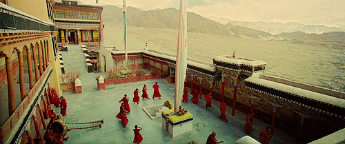 su-ziisworld:soorayaqadirs-deactivated201604:Thikse Monastery, Ladakh, IndiaLife…Figa se ne hanno di