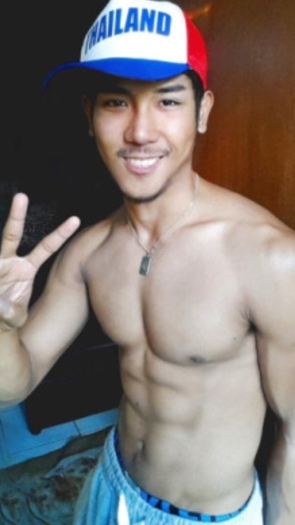 Sex Viva!Asian hunks! pictures