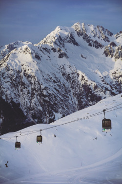 czechthecount: Going skiing!   by czechthecount: