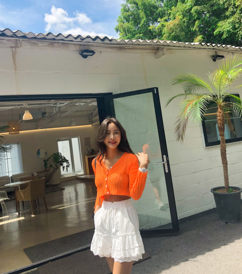 korean-dreams-girls:  Bo Ram - July 16, 2019 Set  