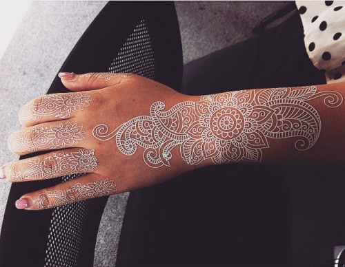 Porn photo jedavu:      Stunning White Henna Tattoos