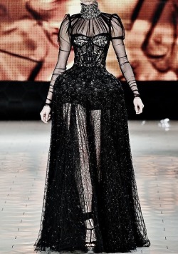 notordinaryfashion:  Alexander McQueen S/S 2013 