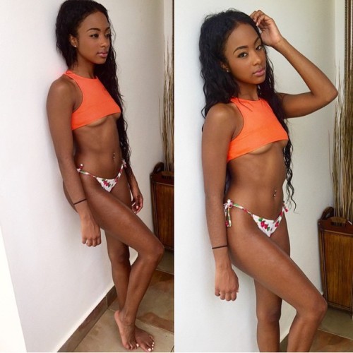 dollsofbeauty:  bombshellssonly:  @nadirahaaliyah  Dolls