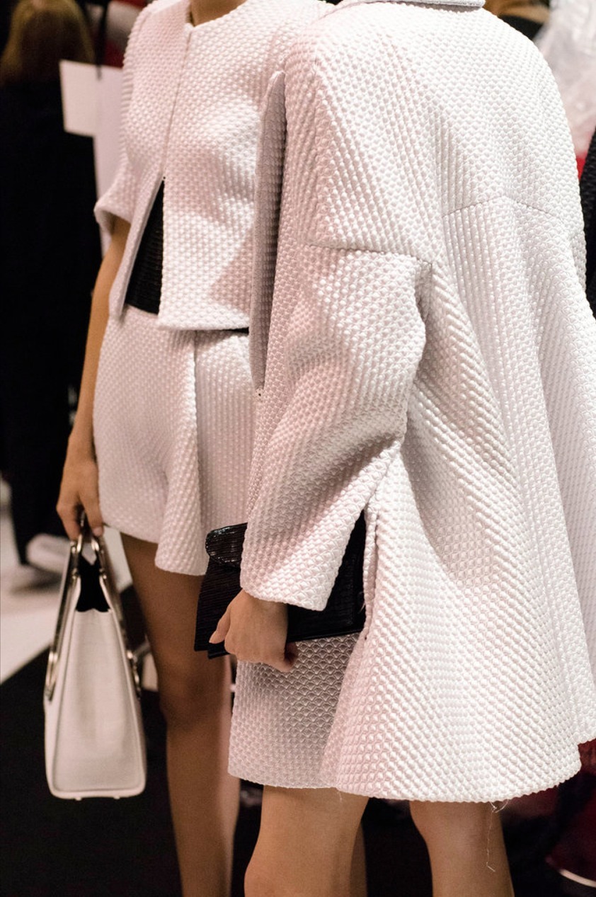glitter-in-wonderland:  xx