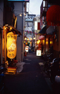 japanlove:  中華街，横浜市，神奈川県 by Kinhaku on Flickr.