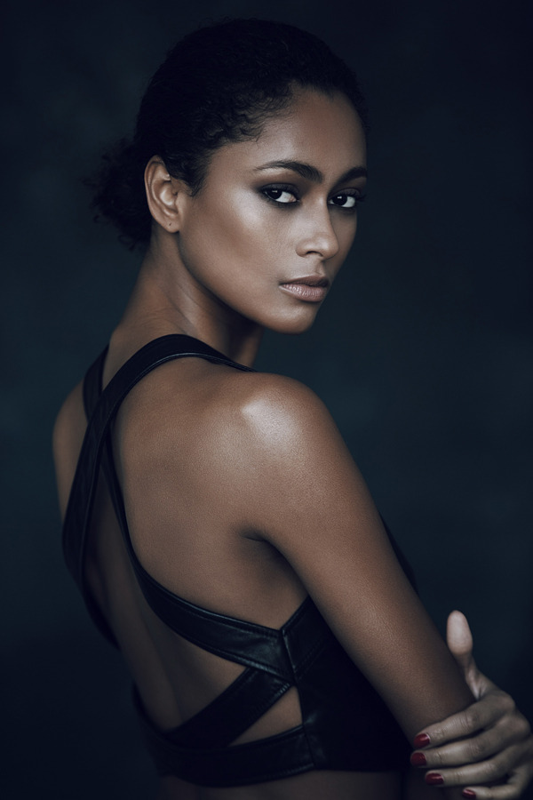 catherinedecome:  new pic by Nuru kimondo 