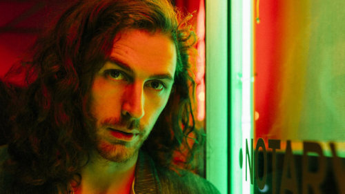 NPR: Hozier Issues &lsquo;A Squeeze Of The Hand&rsquo; To Humanity With 'Wasteland, Baby!&am