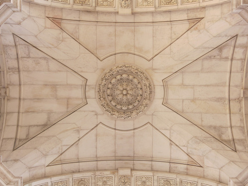 Rua Augusta Arch