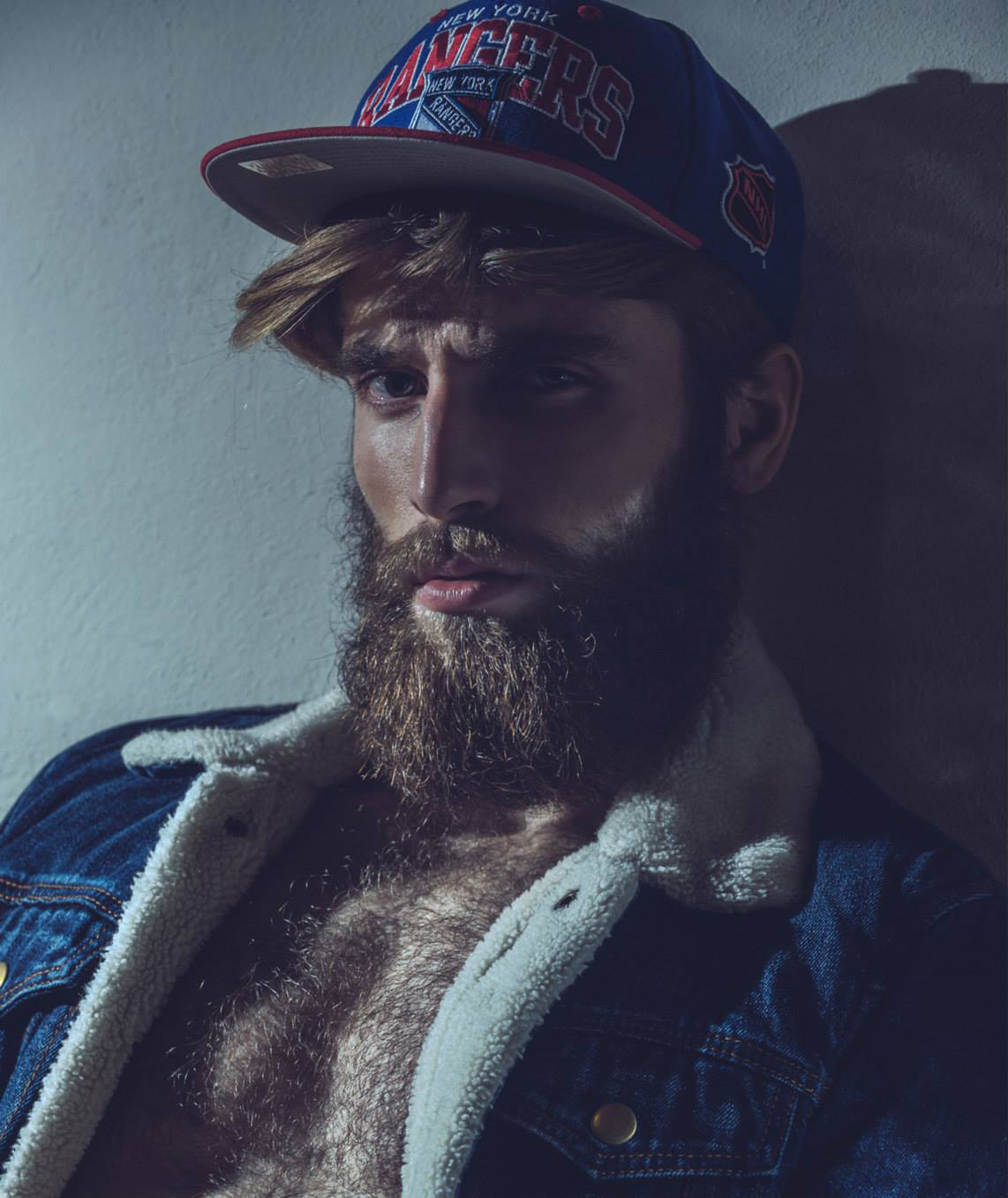 ohthentic:  mymenstocktaking:  David Vysoký by Vratko Barcik.  ohthentic 