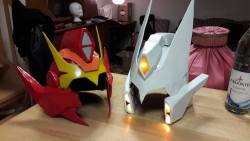 chaozrael: :) Rodimus helmet is completely done now. I made the paintjob over night and for a while I wasn´t happy with how this one turned out. But in the end he really managed to surprise me and here we are. Sassy captain.Drift has a friend now. They