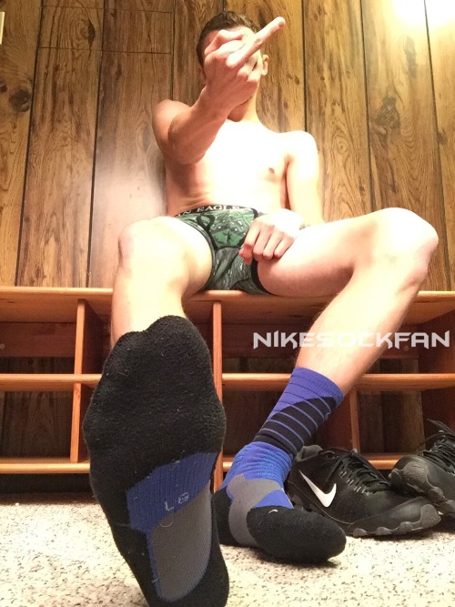 nikesockfan:  Nike elites 