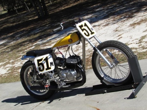 klassikkustoms - #bultaco #Flattracker...