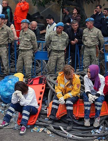 Porn photo fillervebulutlar:  13.05.14 - Soma.Unutursak