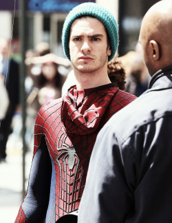 peterpaker:  Andrew Garfield On The Set Of The Amazing Spider-man 2 April 28th 2013 